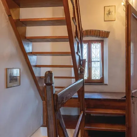 Vintage Holiday In Montecchio With Private Garden