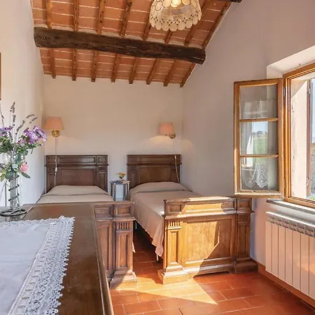 Casa vacanze Vintage Holiday In Montecchio With Private Garden Cortona