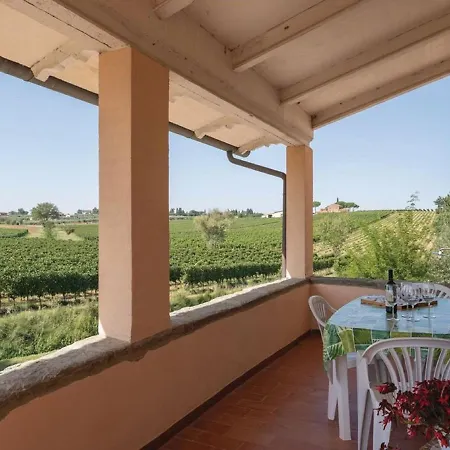 Casa vacanze Vintage Holiday In Montecchio With Private Garden